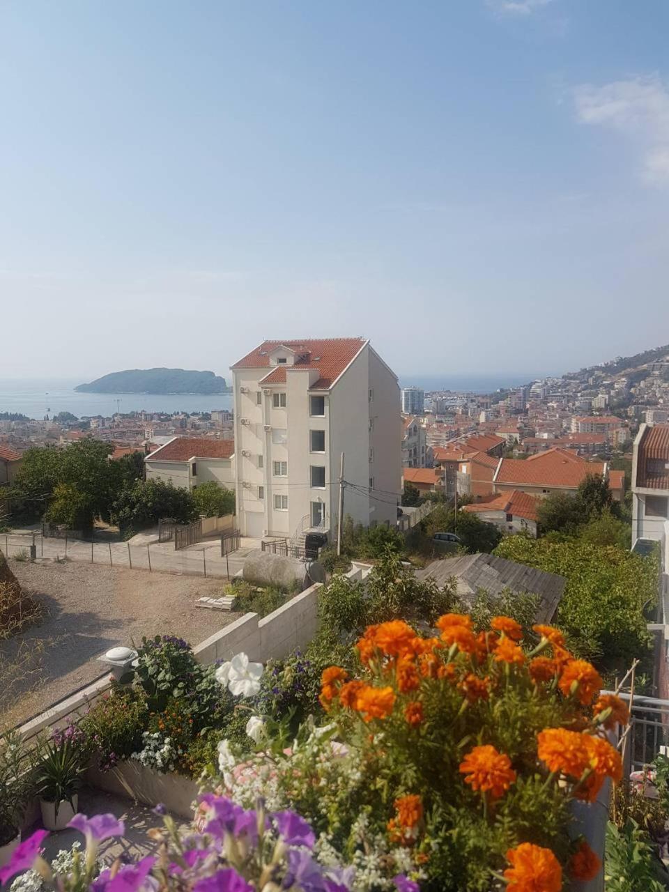 Djordjevic Hotell Budva Exteriör bild